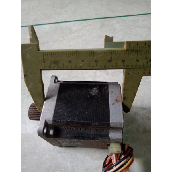 stepper stepping motor nema 23.3.25A SANYO DENKI stepsyn
