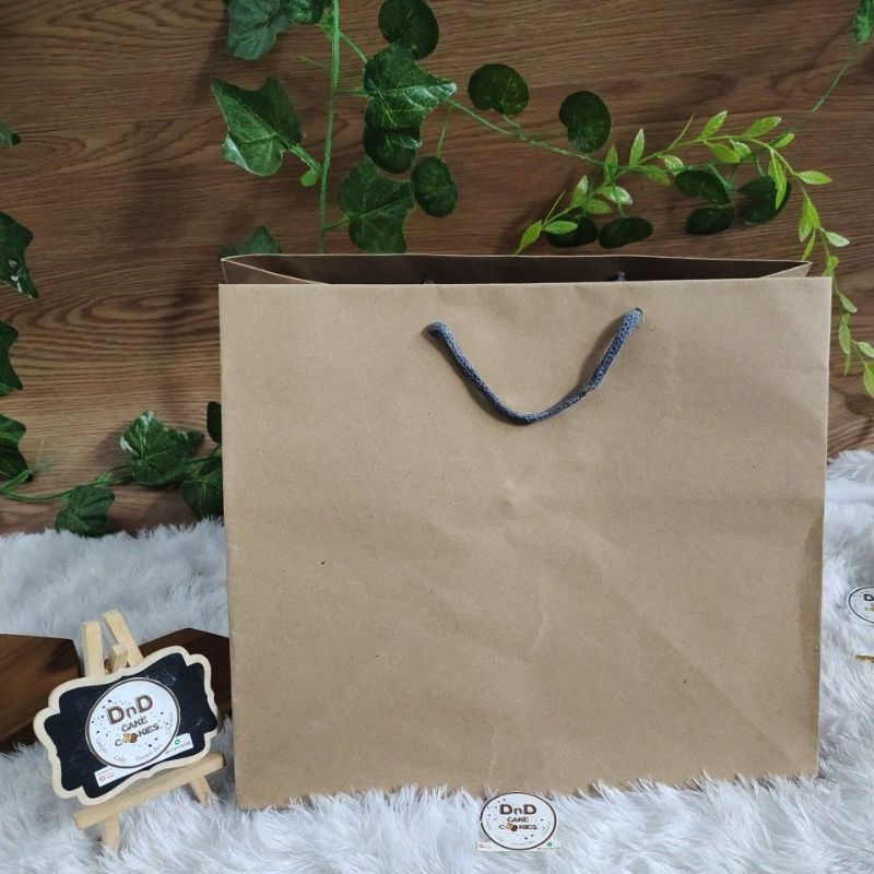 

Paper Bag 30x30cm