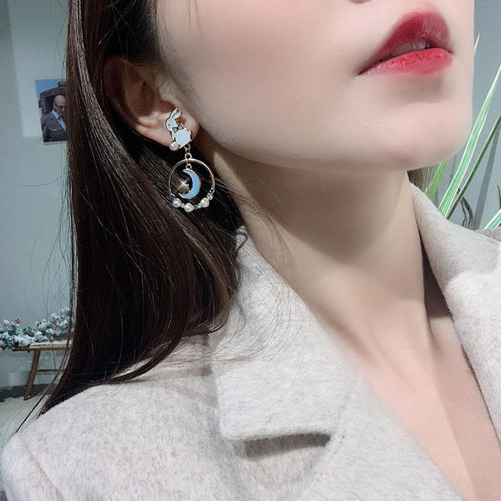 NEEDWAY Needway Anting Asimetris Manis Ins Pink Moon Korea Enamel