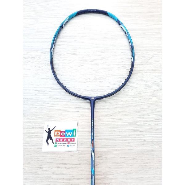 Raket Badminton NANOFLARE 700