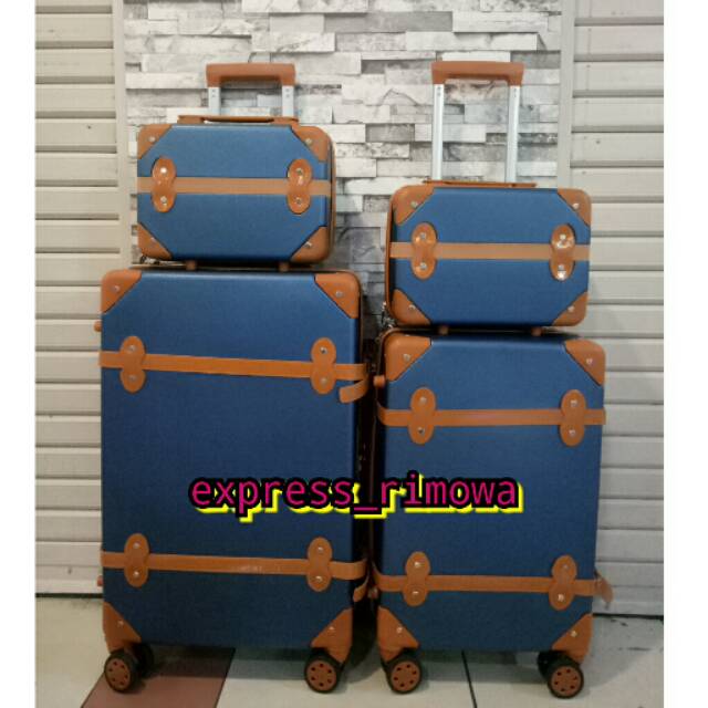 Koper Beautycase size 24inch + Beautycase