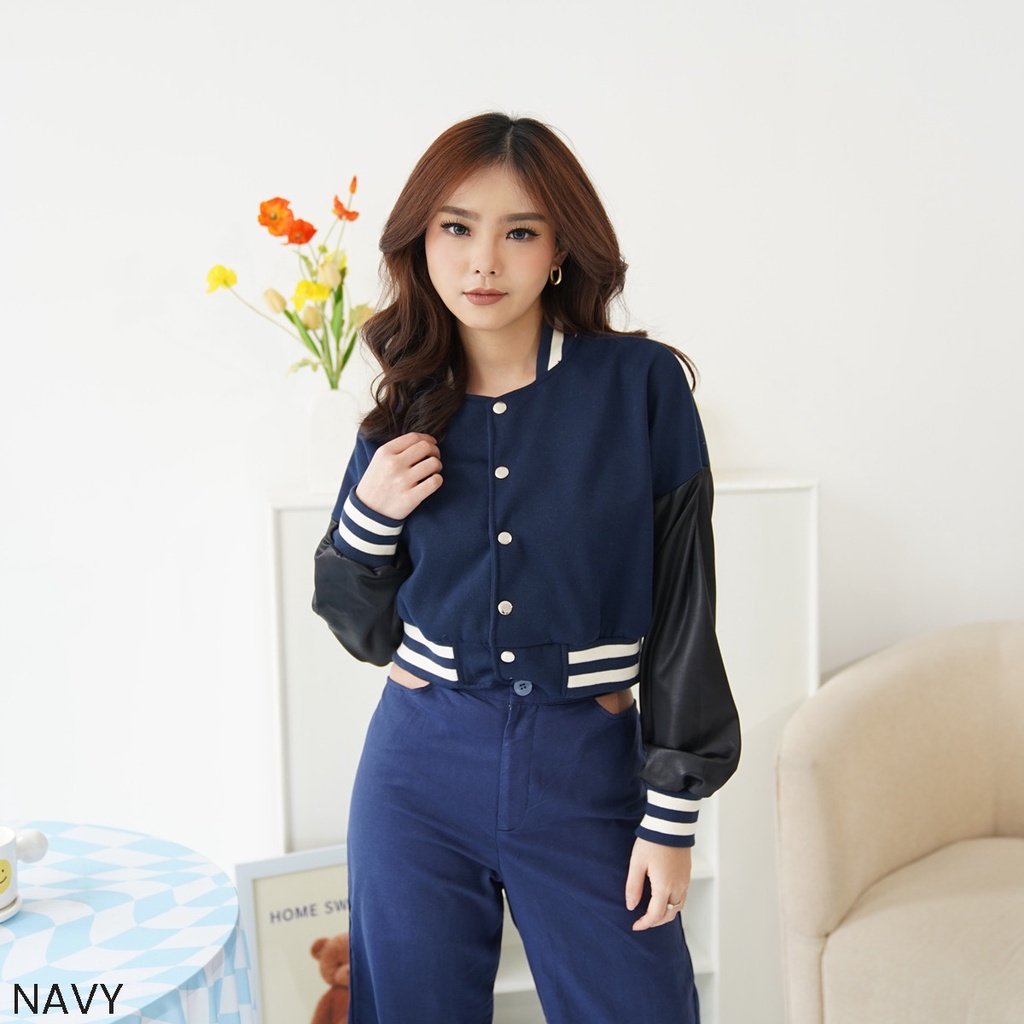 Varsity Crop Bomber Jaket Atasan Wanita Top