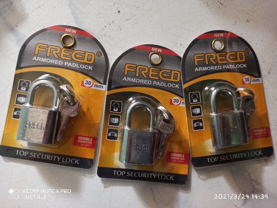 Gembok Nekel 30 Mm Freed Leher Pendek