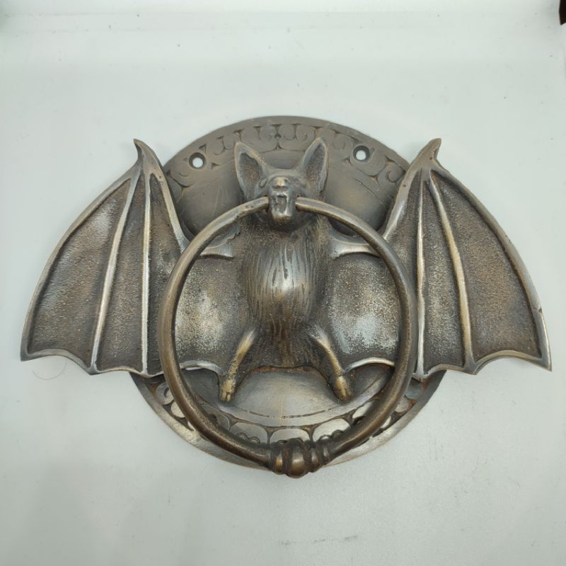 Brass Door Knocker / Ketukan Pintu Kuningan Anti Karat Motif Kelelawar Batman