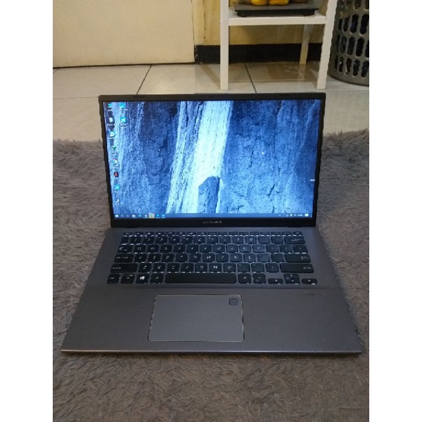 ASUS Vivobook Ryzen 5 Grey