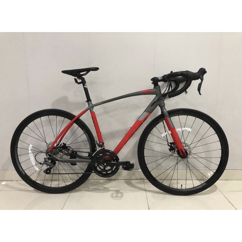 Sepeda balap ROADBIKE ELEMENT FRC 51 Free Helm RMB