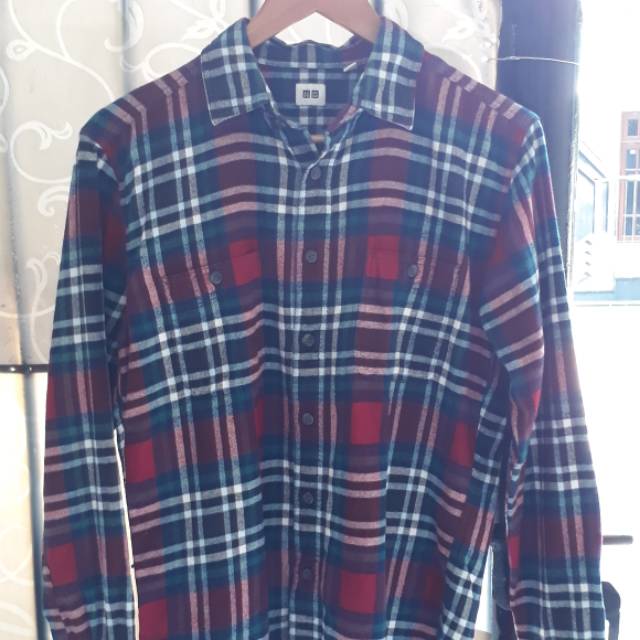 Flannel Uniqlo Merah Kotak2