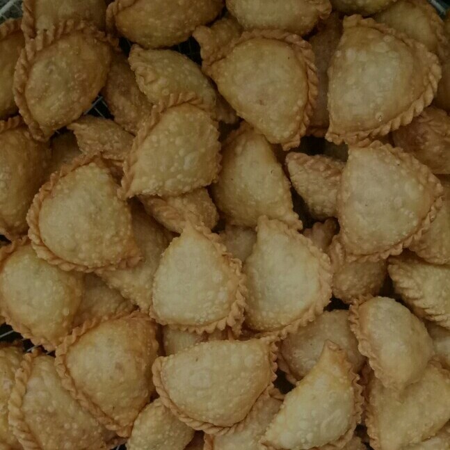 

f0fbfe00 Gorengan Pastel Isi Sayuran Dan Telor Siap Saji Ds1Gk