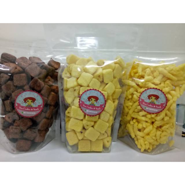 

Aneka snack kering VIVA