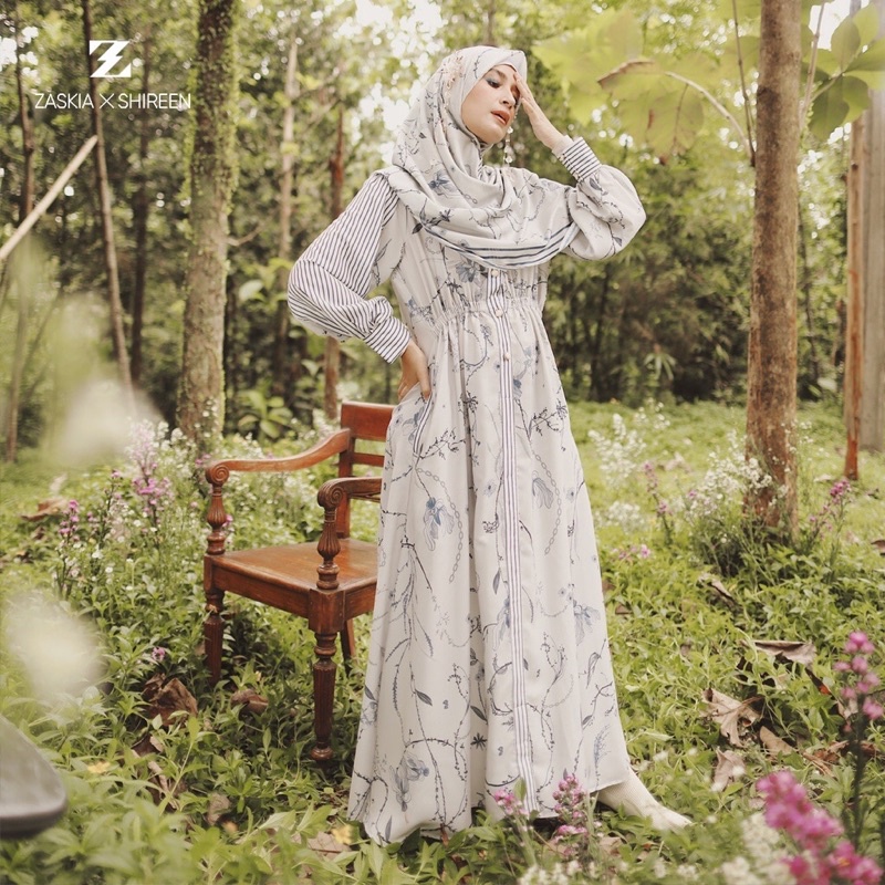 Dandelion Dress by Zaskia Sungkar