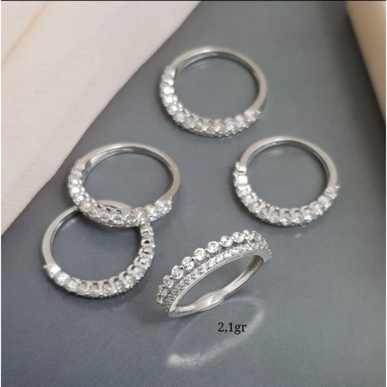 Cincin Perhiasan Emas Asli Putih Kadar 750 Batu Zircon Berlian Amero Diana Solitaire Listring