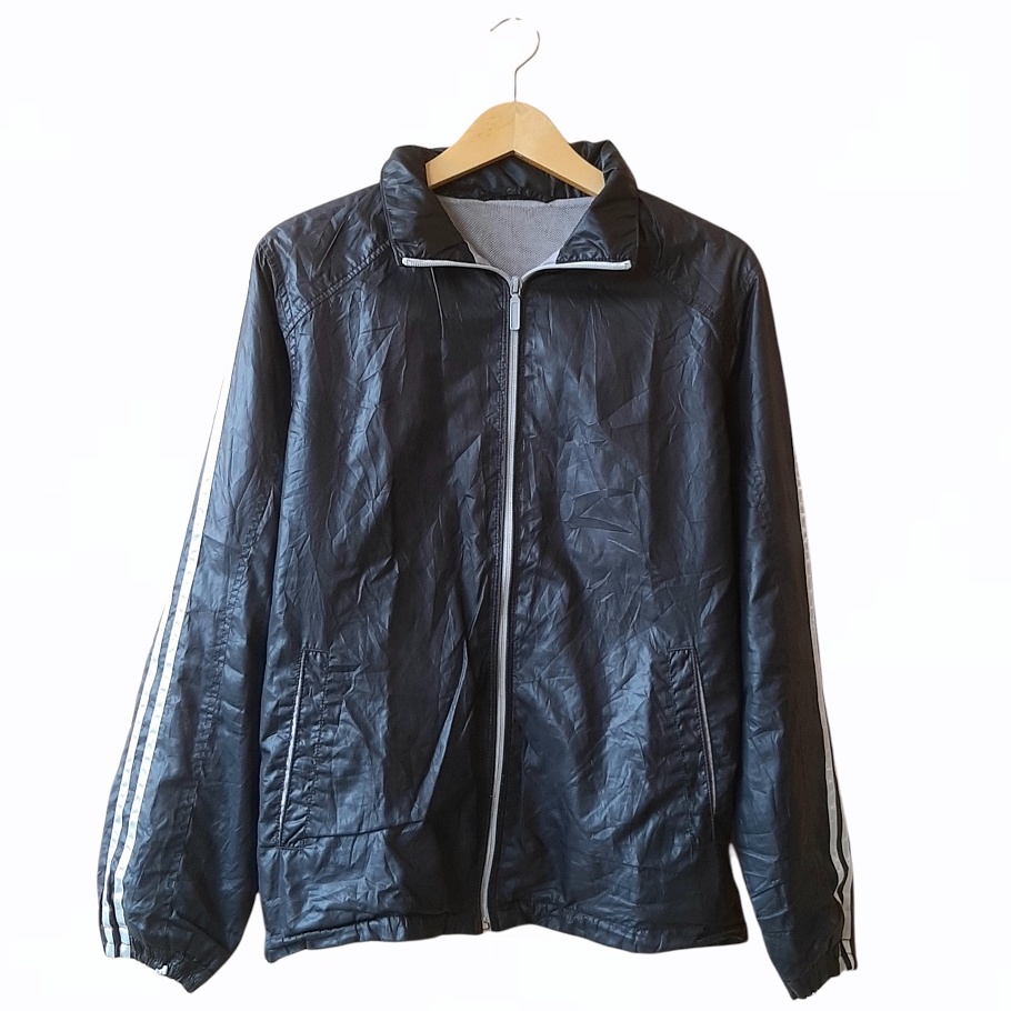 UNIQLO RUNNING JACKET