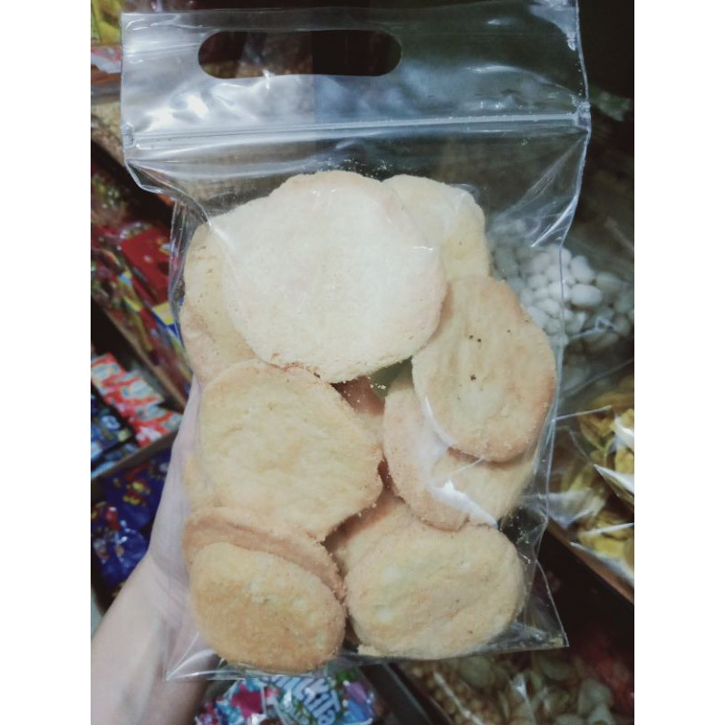 

Bolu Kering/Snack Bolu Kering