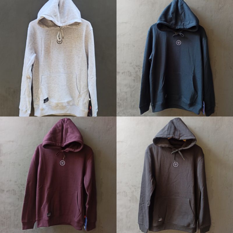 HOODIE FAMO ORIGINAL WARNA BLACK, BLUE, MAROON LOGO BORDIR TENGAH DIBAGIAN DADA NEW ARRIVAL