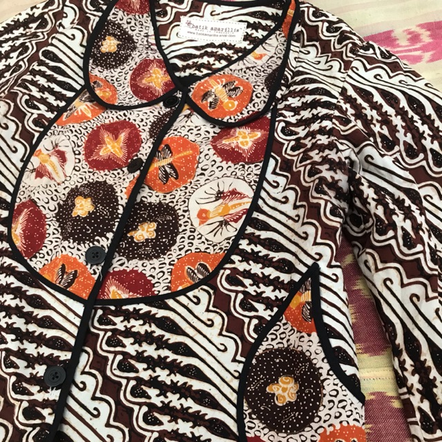 Batik Amarillis batik tulis outer jacket