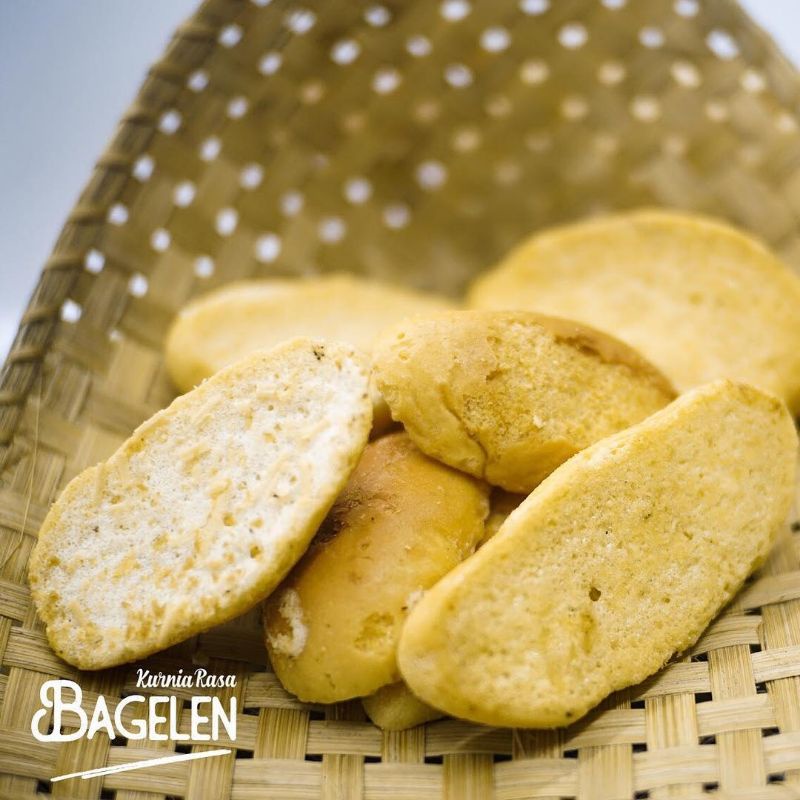 

BAGELEN BUTTER KEJU 250 gr / ROTI BAGELEN BANDUNG / KURNIA RASA