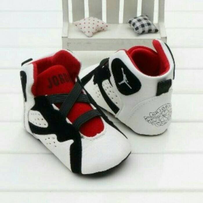 Termurah Sepatu prewalker bayi laki laki import Air Jordan putih tali hitam Murah