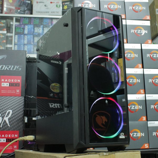 PC KOMPUTER RAKITAN GAMING / DESIGN