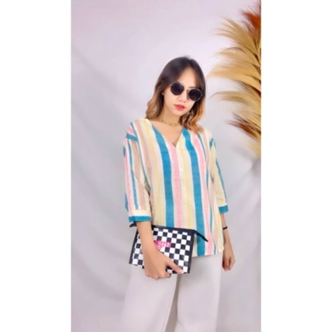 BEFAST - ZRX OOTD Kemeja RIYANA / HEM RICHEL / HEM ERVIL / CARDY VILENCIA / Kemeja Salur Wanita / Pakaian Kerja Wanita Remaja / Atasan Lengan Panjang / Kemeja Stripe Kekinian / Keluaran Terbaru / Kemeja Casual Wanita