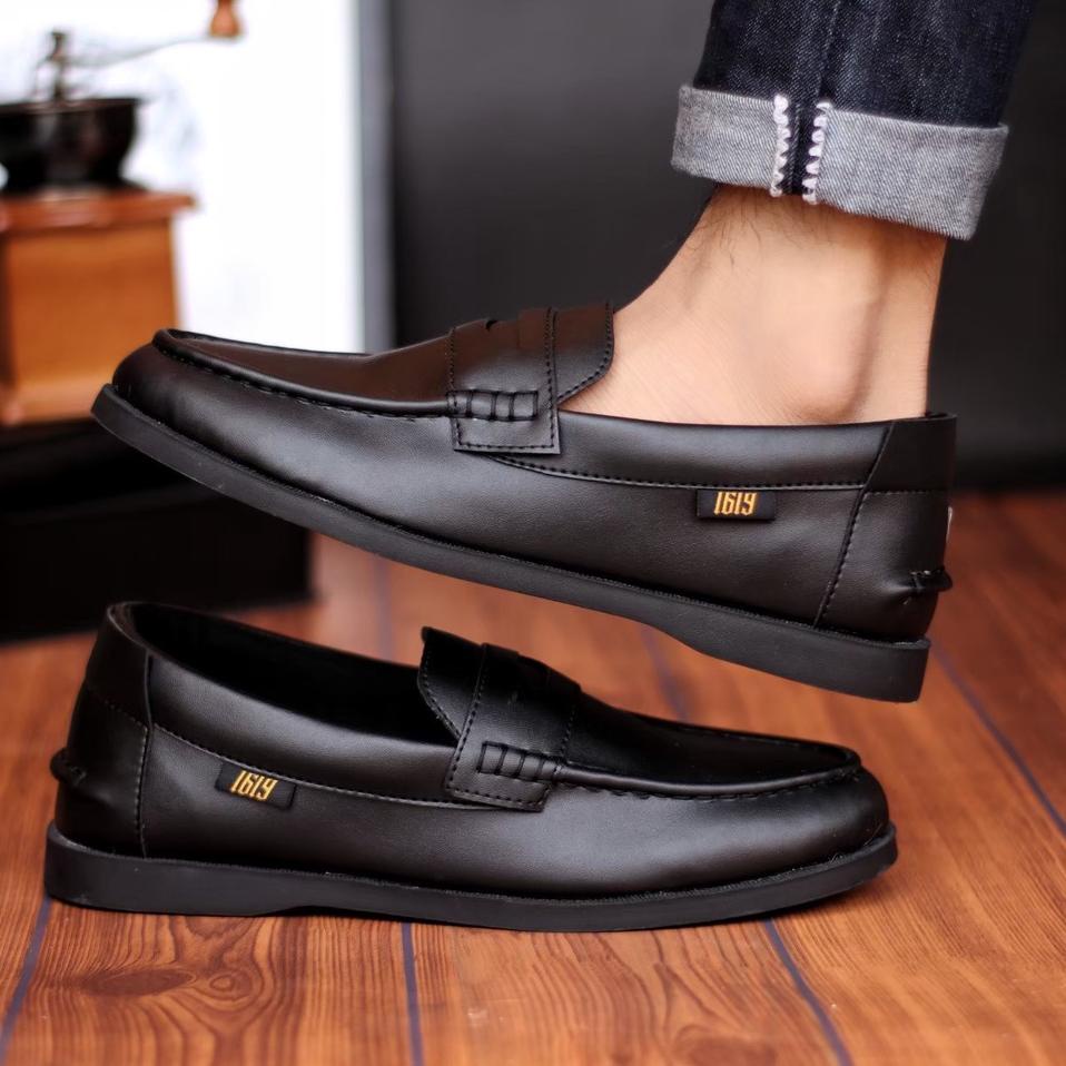 Terbaru.. Sepatu Formal Pantofel Pria Kulit Asli Premium Louis Votion Hitam ukuran 39 - 43 SepatuFor