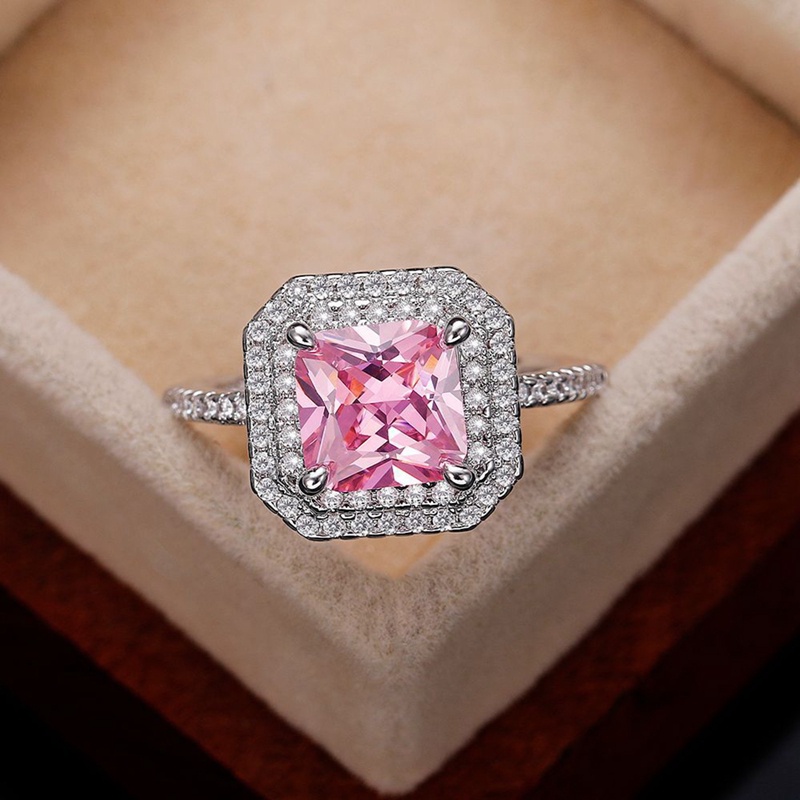 Cincin Tunangan Hias Cubic Zirconia Bentuk Persegi Warna Pink Untuk Wanita