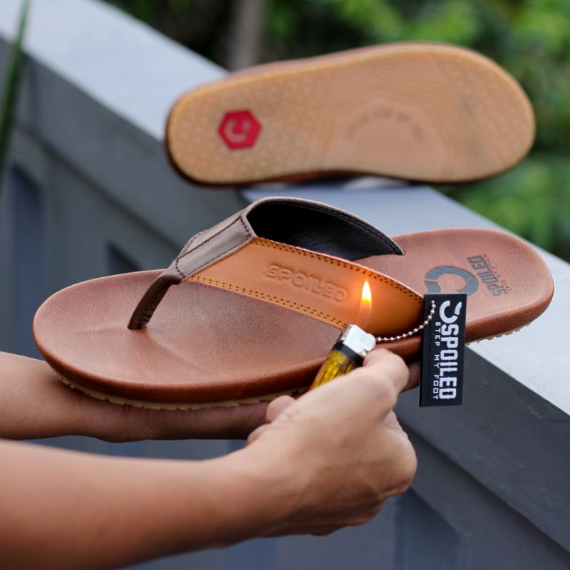 Spoiled - Sandal Jepit Kulit Pria Casual Traveling
