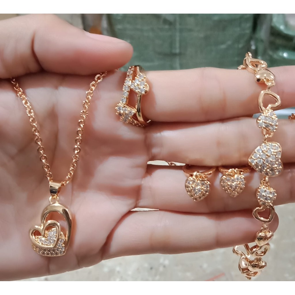 Satu Set Perhiasan Xuping Mewah Lapis Emas