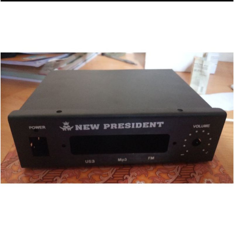 BOX mp 3 bloutut plat besi