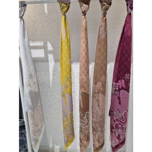 The Dream Park series Buttonscarves x Disney Voal XL