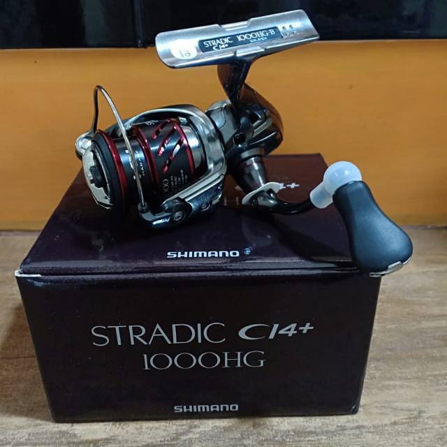Reel Shimano stradic Ci4+ 1000 HG (6+1 BB)