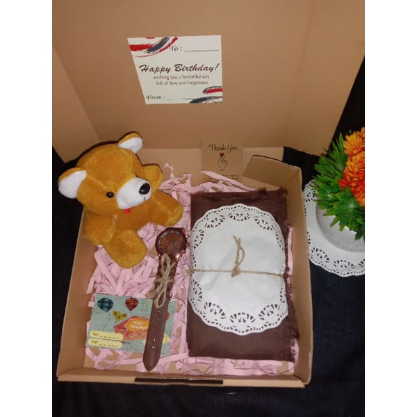 

HAMPERS/HADIAH ULANGTAHUN/PERNIKAHAN