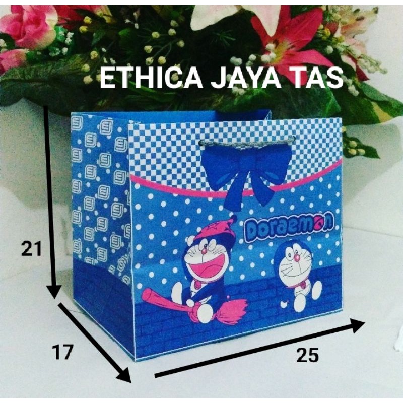 tas ulang tahun /paperbag bento/paperbag bingkisan ulang tahun