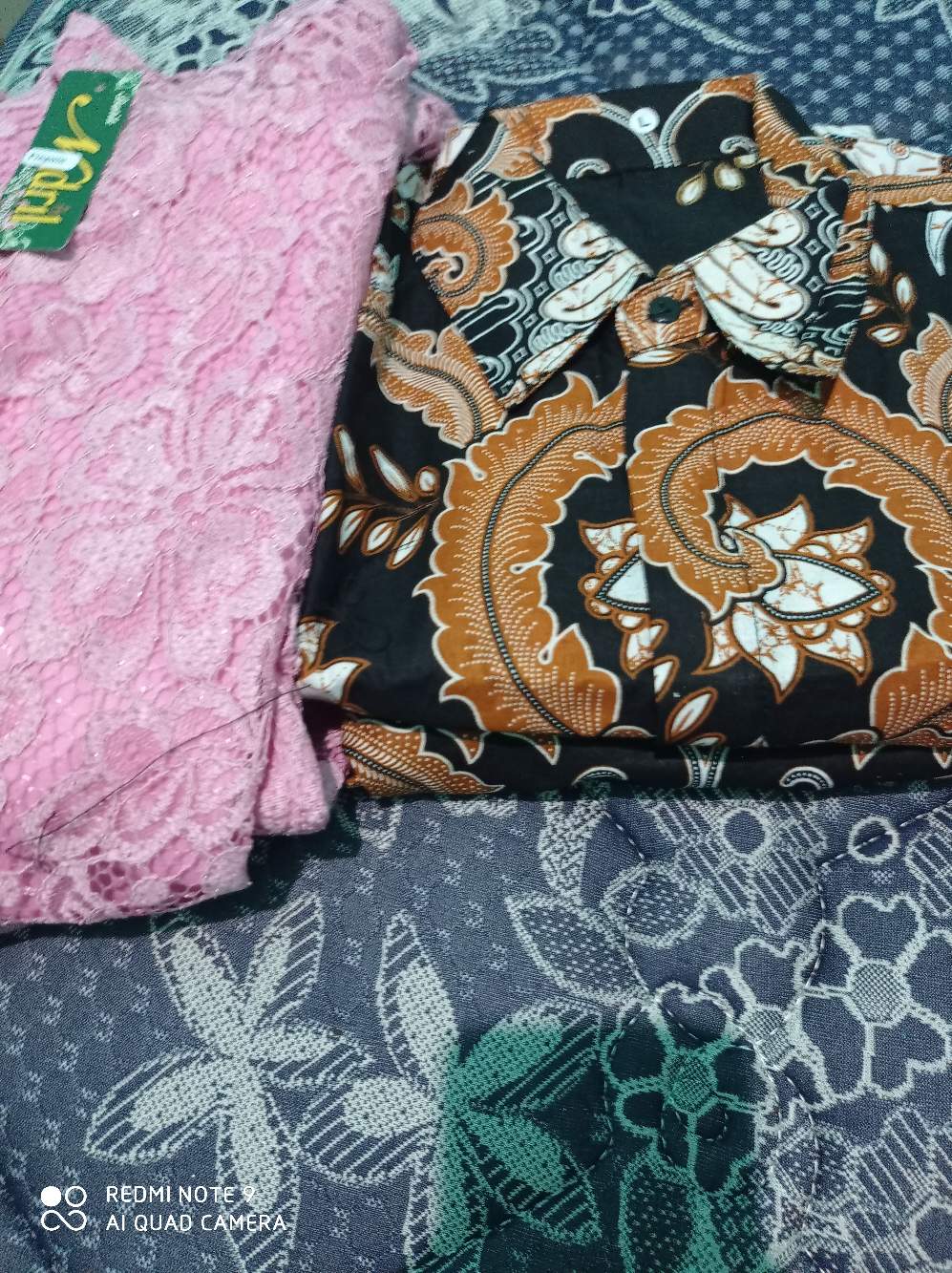 Nayaka Batik-couple Batik Denada Pinguin Brokat