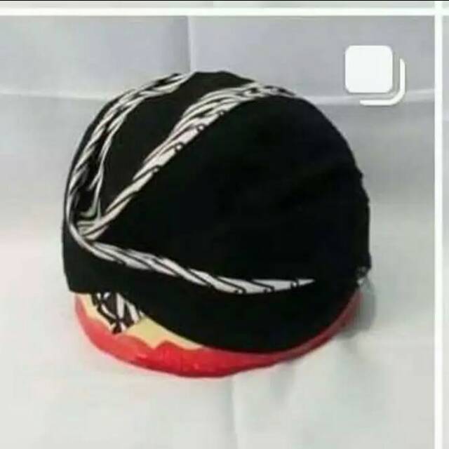 Blangkon Jogja Lipat Batik Putih ( Jebeh & Sliwir)