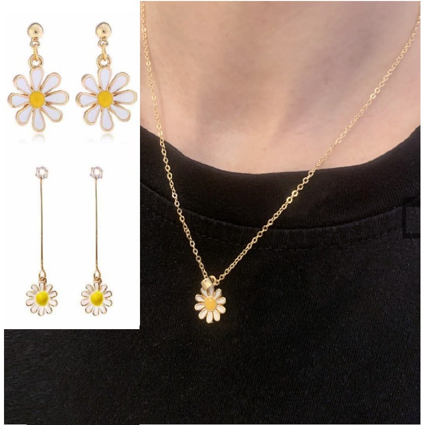 Kalung Liontin Anting S925 Wanita WHITE DAISY Titanium Alloy Women Necklace Gaya Cewek Korea Import