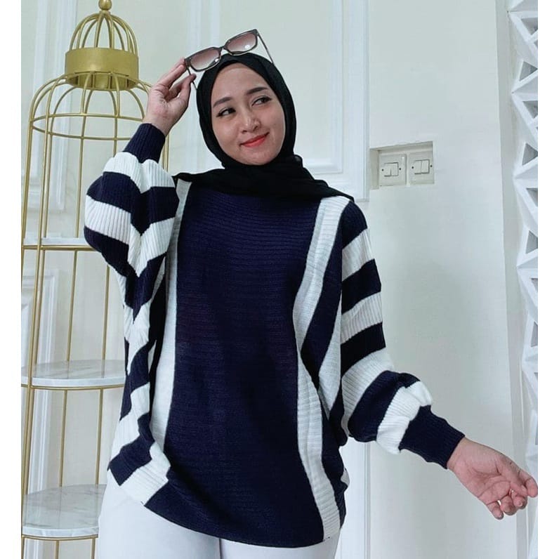 BLOUSE BATWING RAJUT ZEBRA / BATWING RAJUT STRIPE / LASPERAL RAJUT  BERGARIS / OVERSIZE BLOUSE / ATASAN SWEATER MODEL KELELAWAR / PAKAIAN RAJUT WANITA