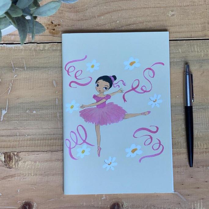 

Notebook Buku Notes A5 Jurnal Sketchbook Balet Pink Kamalika Artprints