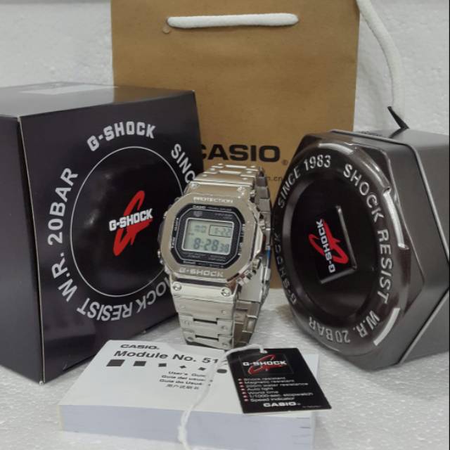 Jam tangan G-Shock GMW -B5000 Silver