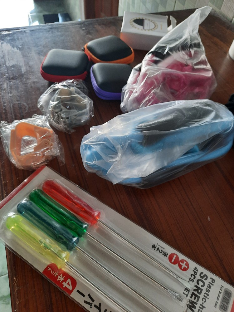 Gantungan Sapu Holder Sapu Dan Alat Pel Lantai