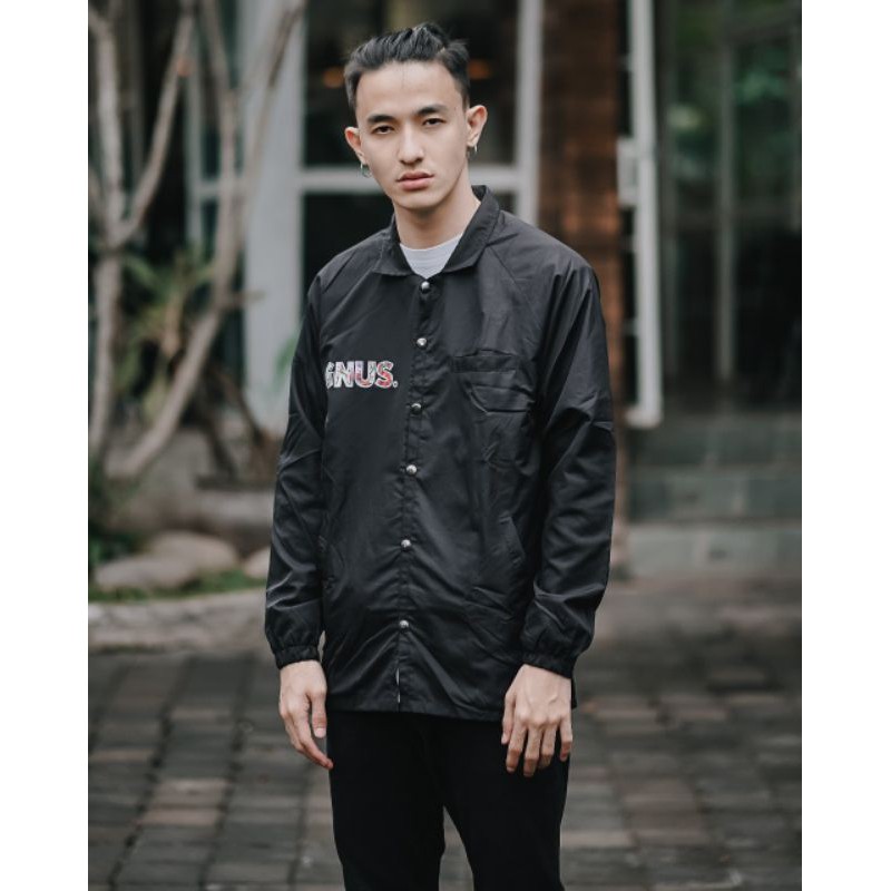 Jaket Coach Genius Hitam