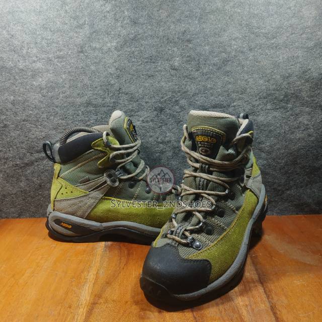 Sepatu asolo second original