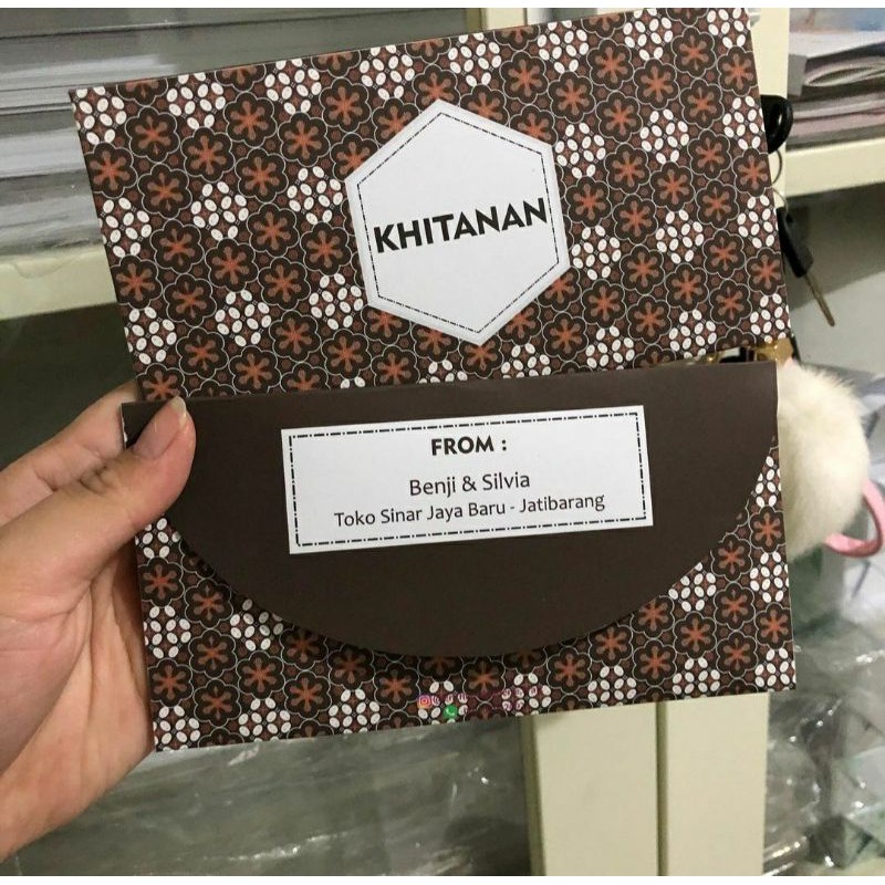 

Angpao Custom Amplop Custom Khitanan Tema Batik