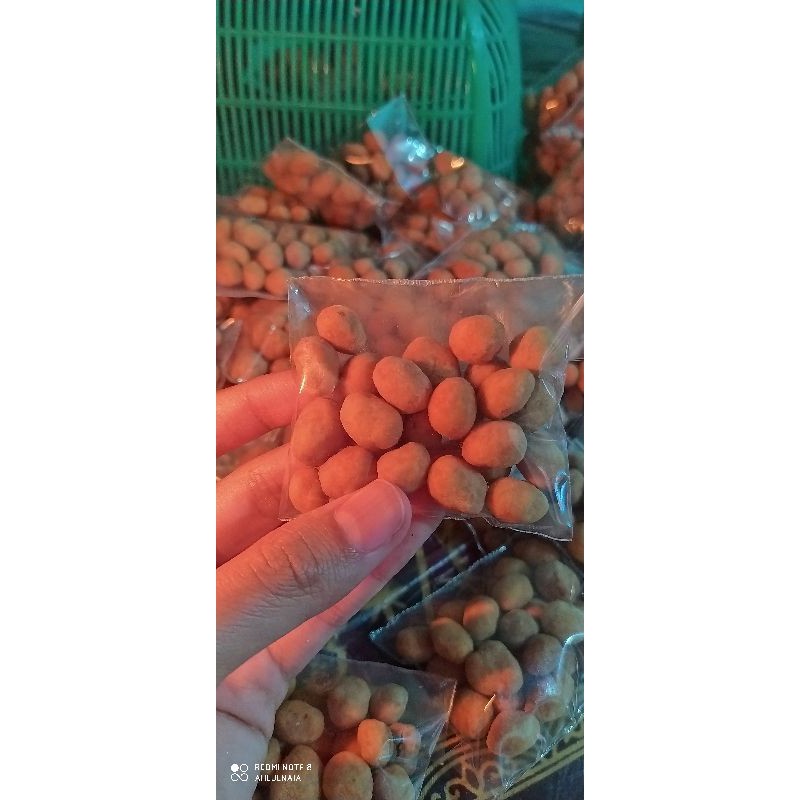 

kacang atom/ kacang telur barokah gurih enak murah tanpa pengawet