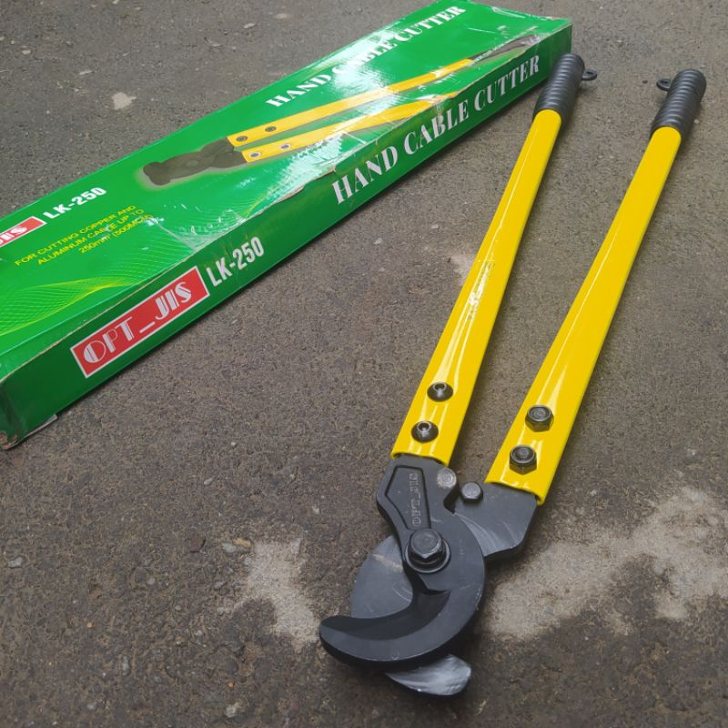 tang kabel besar HAND CABLE CUTTER LK - 250 gunting / tang potong kabel besar merk opt jis