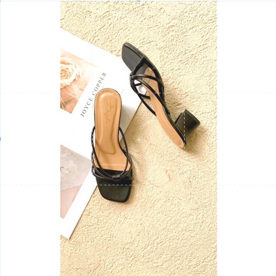Sandal Hak Tahu Wanita YERA Heels 5cm Hak Tali-Black