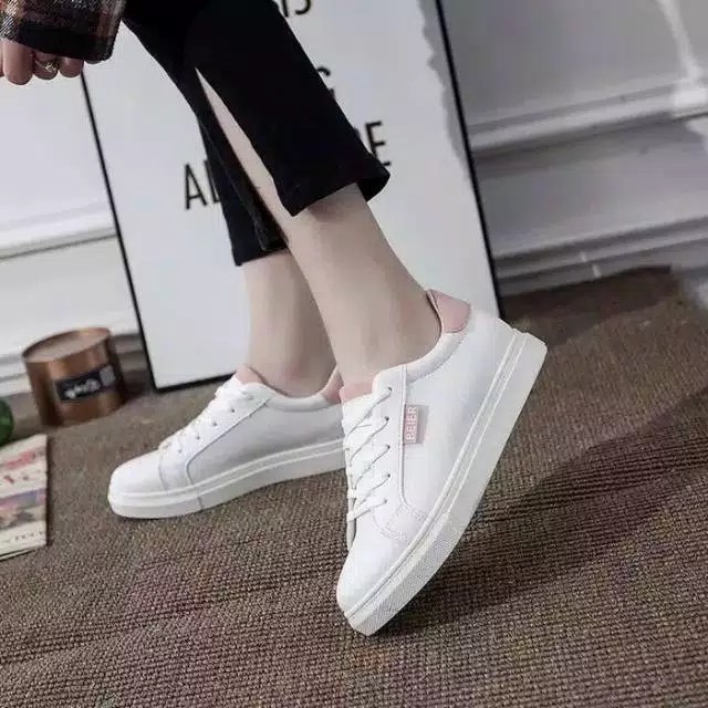 Sepatu Sneakers Wanita BEIER Spatu Sneaker Putih Perempuan Cewe Cewek FSH153 Cladiva