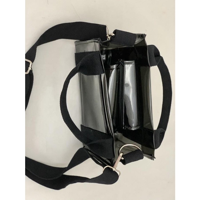 Tas Tote Dewasa PVC Resleting Dengan Dua Kantong Depan Belakang