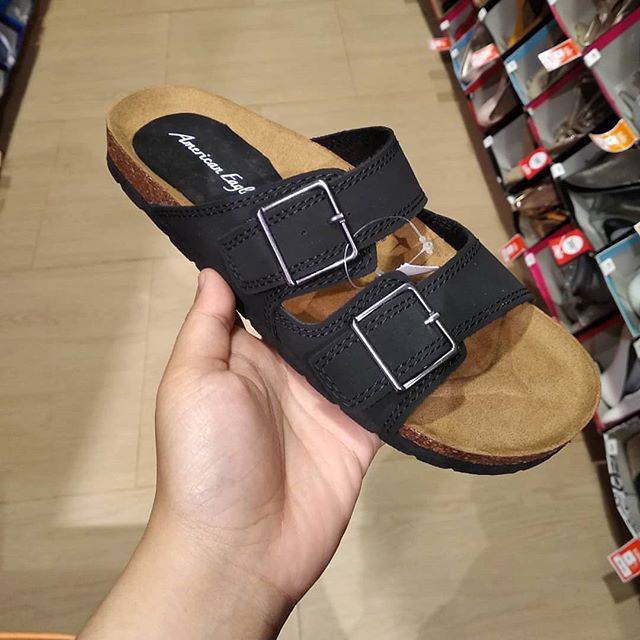 american eagle jelly sandals