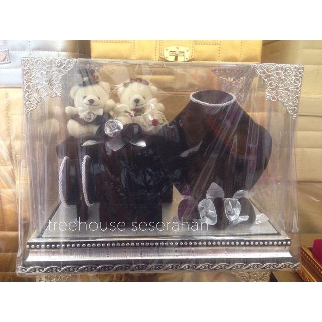 kotak perhiasan boneka tutup akrilik