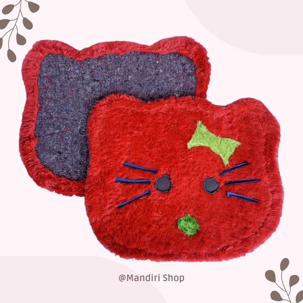 Kesed kaki karakter bulu rasfur anti slip-Hello kitty merah